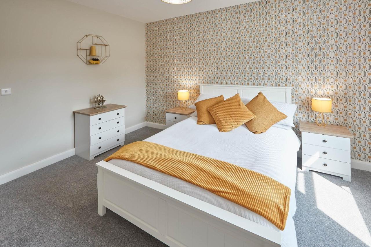 Host & - Badgers Holiday home *